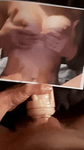 Amateur Masturbation Tribute: Nostoneunturned1's Solo Male Toy Fun'