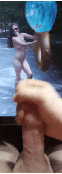 Amateur Penis Pumping: A Wild and Wet Experience picture 1 of 1