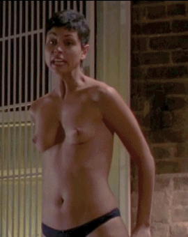 Celebrity Naked: A Hollywood Hottie's Exclusive Interview picture 1 of 1